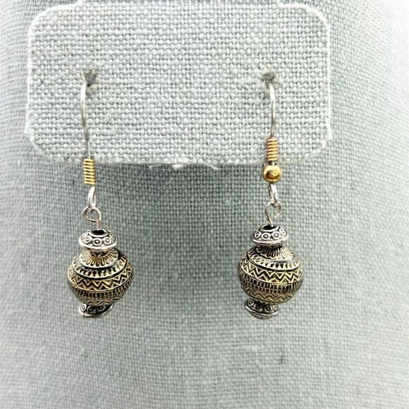 Jewelry - Boho Silver & Gold Tone Ball Dangle Earrings Lightweight Intricate Design